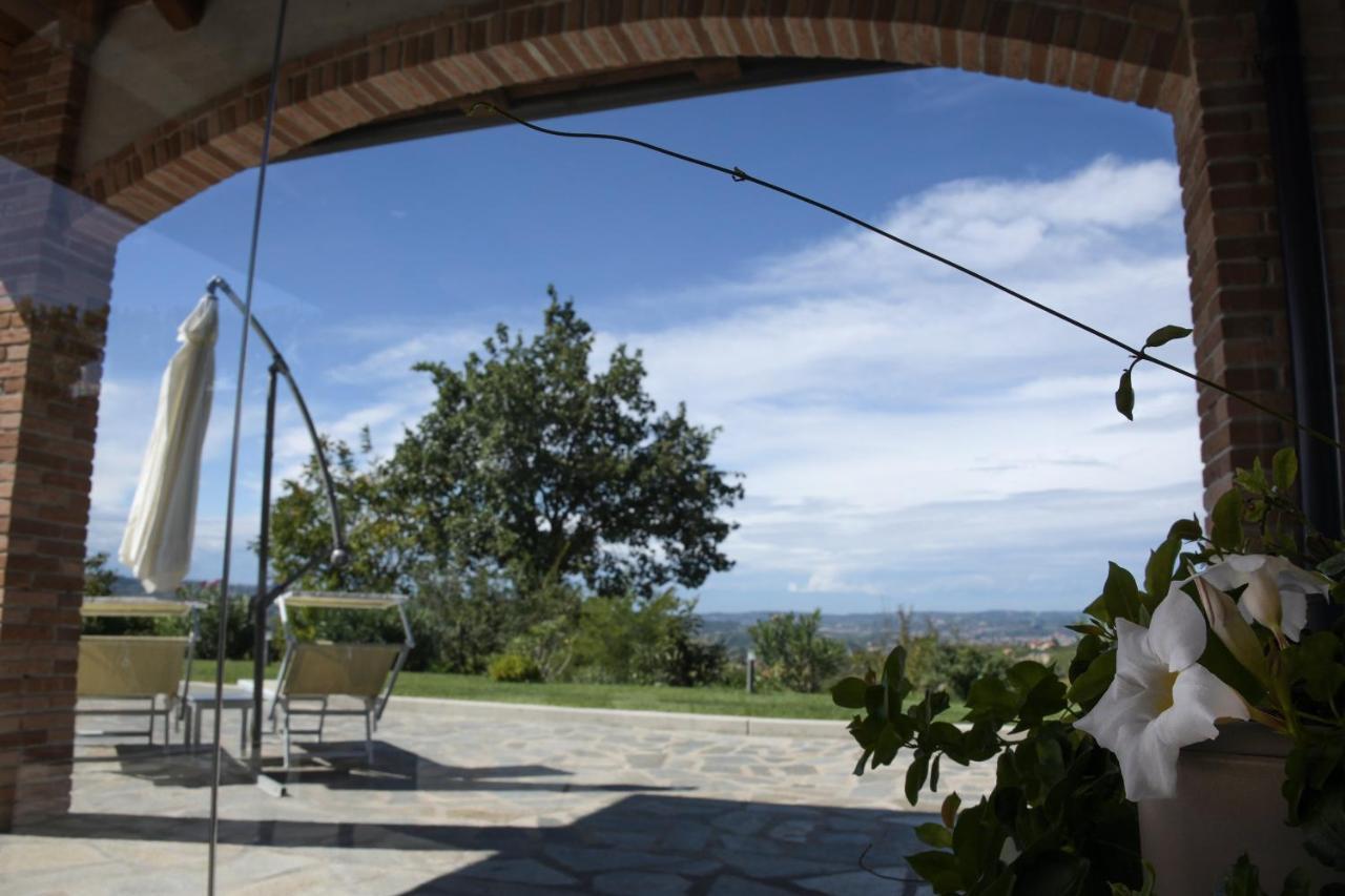 הוילה Diano dʼAlba Casa Castella - Adults Only - Langhe מראה חיצוני תמונה