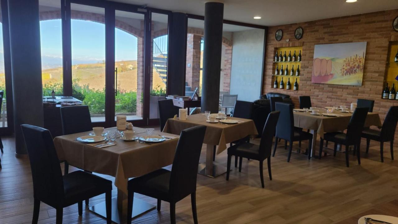 הוילה Diano dʼAlba Casa Castella - Adults Only - Langhe מראה חיצוני תמונה