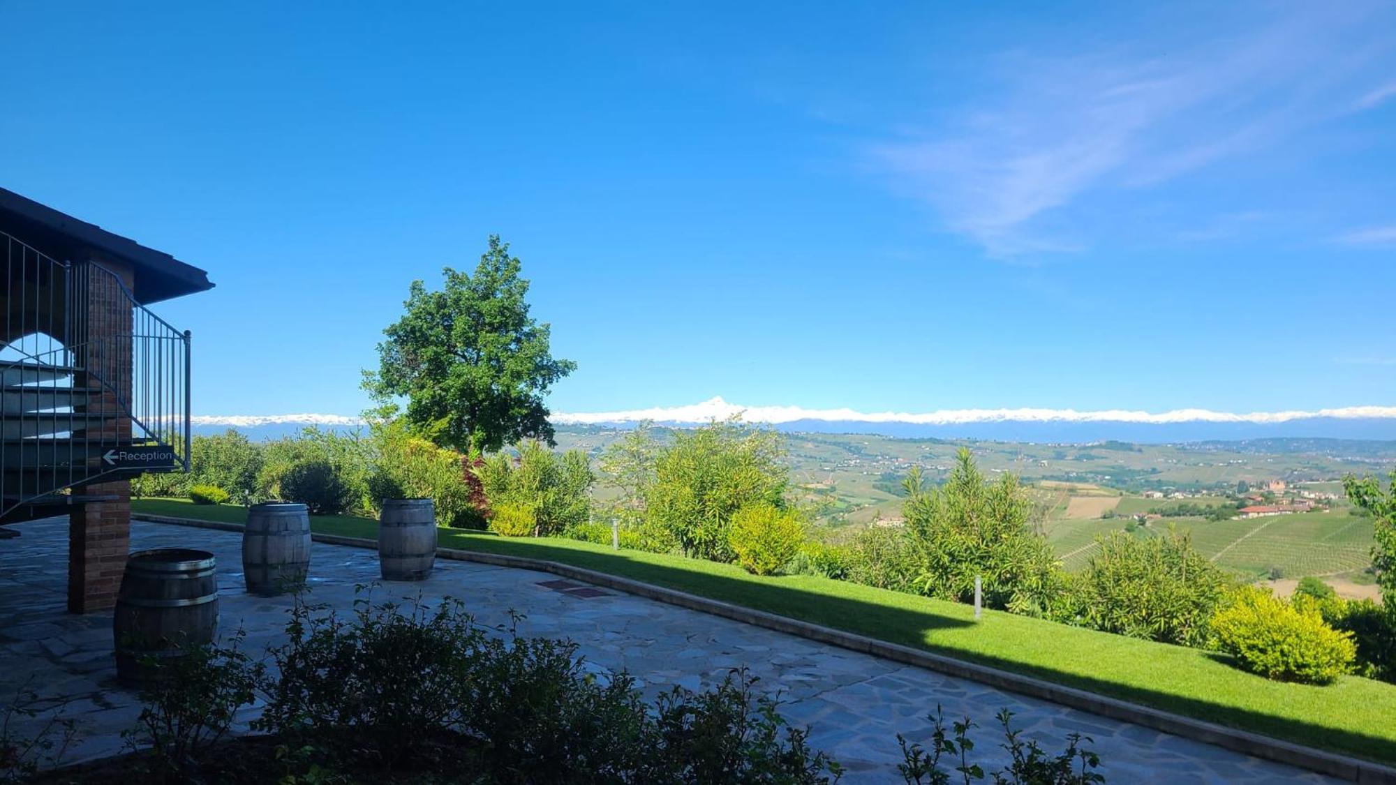 הוילה Diano dʼAlba Casa Castella - Adults Only - Langhe מראה חיצוני תמונה