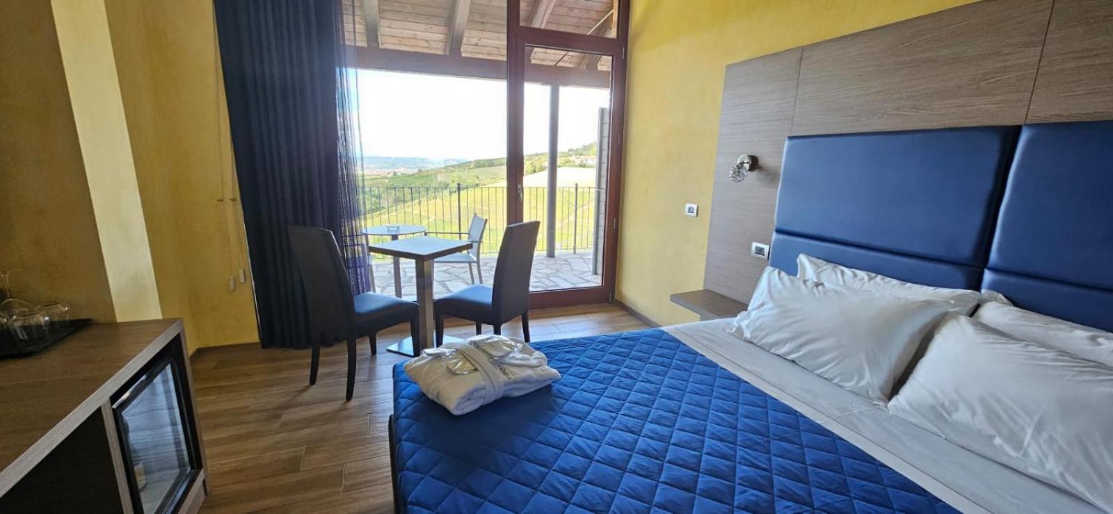 הוילה Diano dʼAlba Casa Castella - Adults Only - Langhe מראה חיצוני תמונה