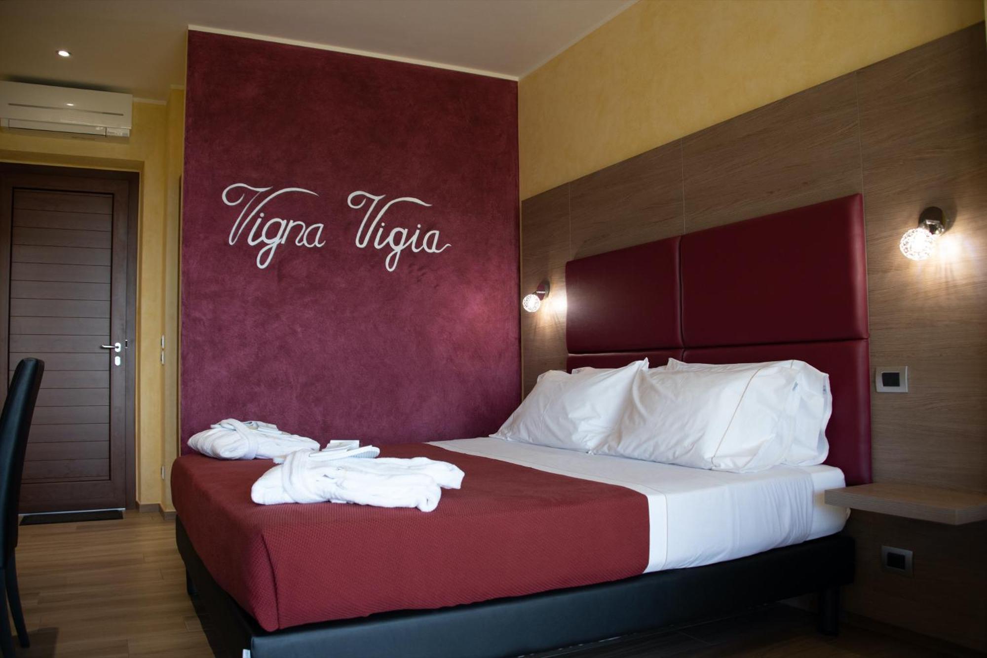 הוילה Diano dʼAlba Casa Castella - Adults Only - Langhe מראה חיצוני תמונה