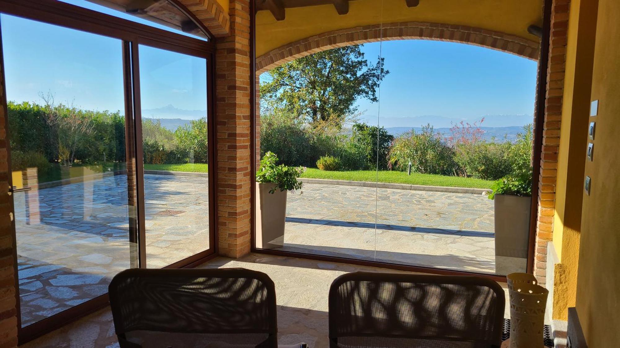 הוילה Diano dʼAlba Casa Castella - Adults Only - Langhe מראה חיצוני תמונה