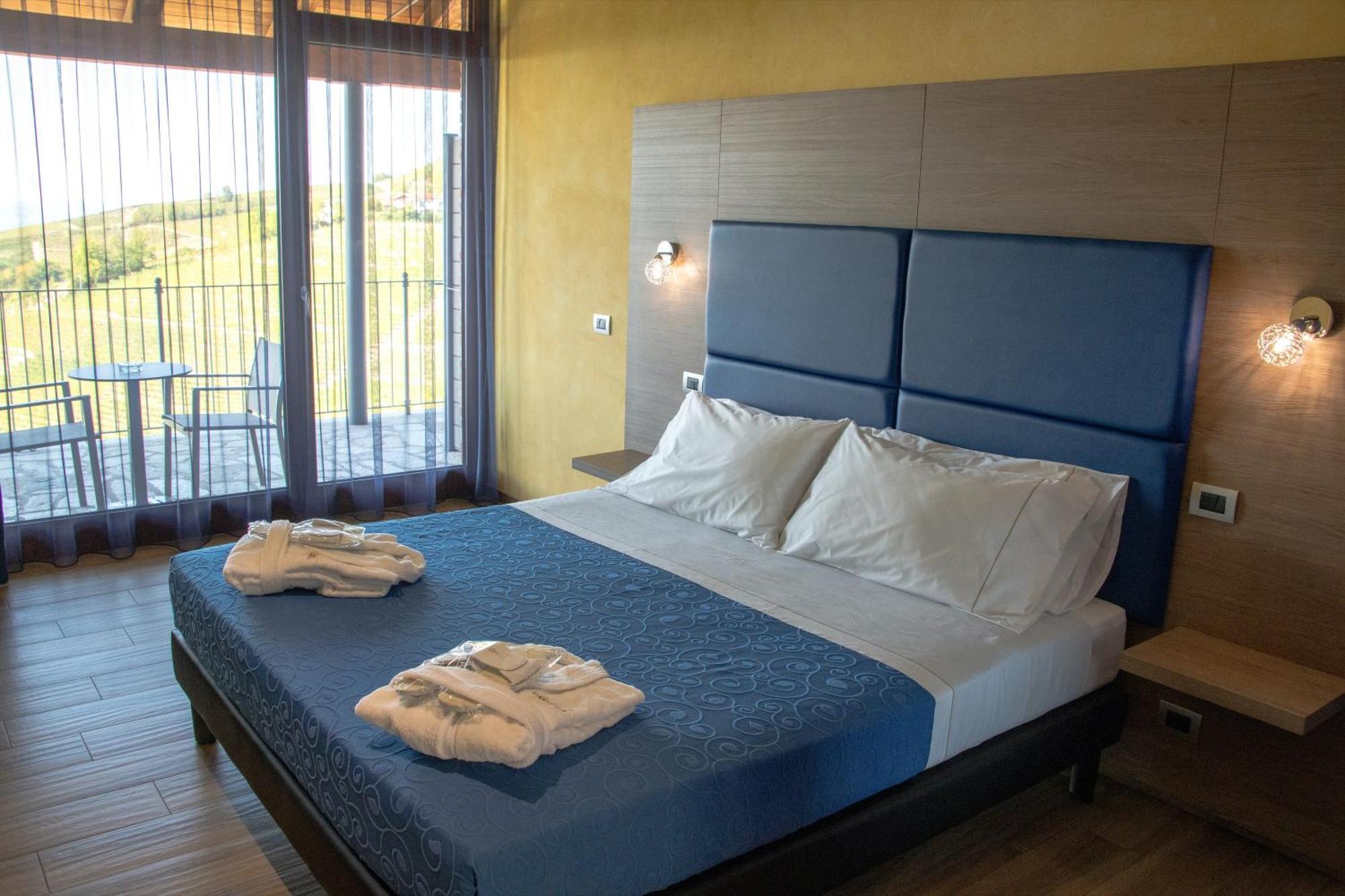 הוילה Diano dʼAlba Casa Castella - Adults Only - Langhe מראה חיצוני תמונה